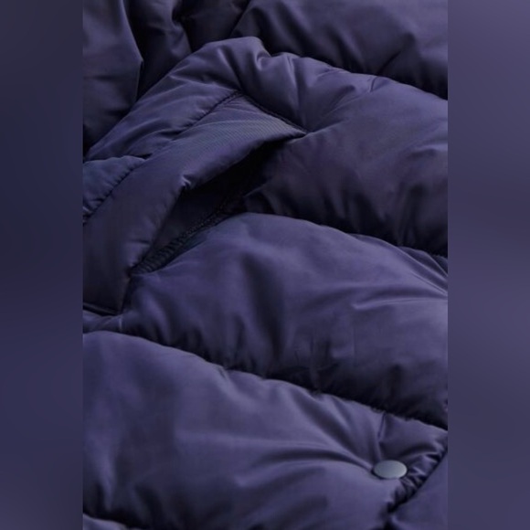 H&M Puffer Jacket - Picture 4 of 9